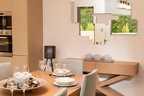 Amaen Luxury House