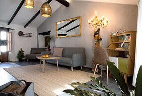 Hotel Rancho Los Lobos