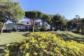 Sintra Classic Villa by Homing