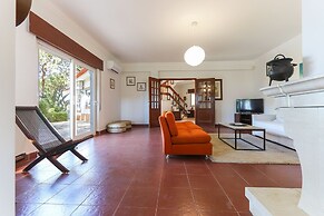 Sintra Classic Villa by Homing