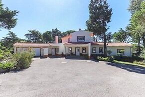 Sintra Classic Villa by Homing