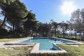 Sintra Classic Villa by Homing