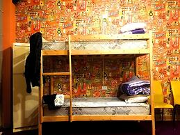 Apelsin Hostel Almaty