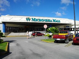 Perez Ipao Apts