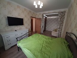 Apartment Pochtovaya 62