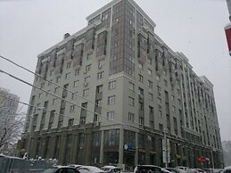 Apartment on Maloye shosse 3