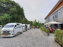 Ban Kaeng Resort