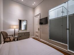 1920s Boutique Hotel and Restaurants