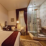 1920s Boutique Hotel and Restaurants