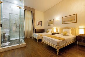 1920s Boutique Hotel and Restaurants