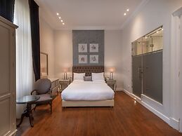 1920s Boutique Hotel and Restaurants