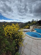 El Carmelo Mountain Lodge