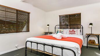 Your Luxury Escape - Bungalow 8