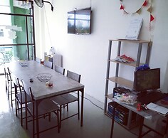 Tempo - Hostel