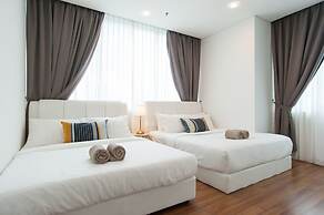 S3 Beautiful 2 Beds Suite - KLCC - KL Tower - WIFI