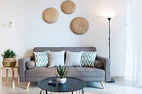 Atlantis Residence by Stayshare Homes