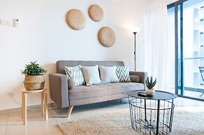 Atlantis Residence by Stayshare Homes