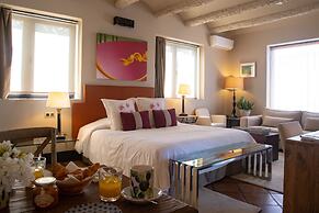 5 Suites