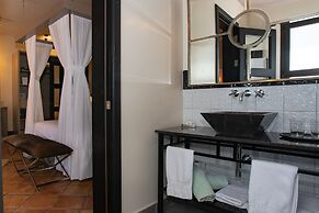 5 Suites