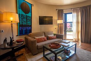 5 Suites