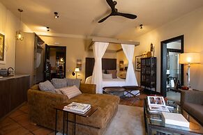 5 Suites