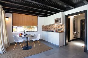 5 Suites