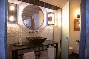 5 Suites