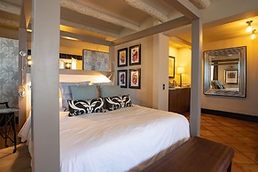 5 Suites