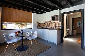 5 Suites