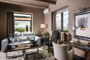 5 Suites