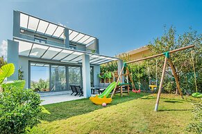 Villa Alyona