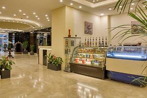 Sandy Palace Hotel