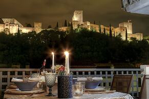Alhambra Penthouse 2 Private Terraces Parking Free