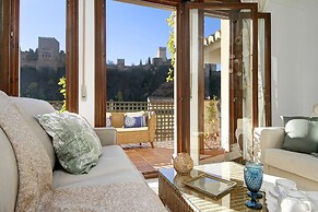Alhambra Penthouse 2 Private Terraces Parking Free
