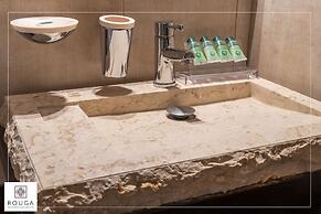 Rouga Mountain Boutique Suites & Spa