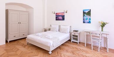 Barbo Palace