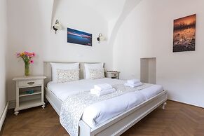 Barbo Palace
