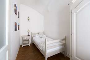Barbo Palace