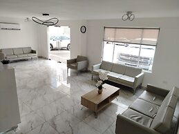 Hotel 25