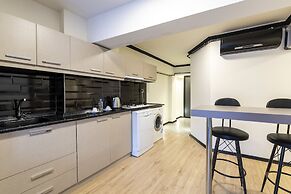 Global Suites Hotel