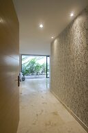 Anah 107 Sur