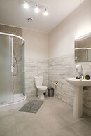 Opera Passage Hotel & Apartaments