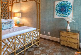 Eleven Bahama House