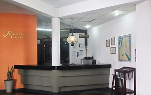Hotel Jenecheru