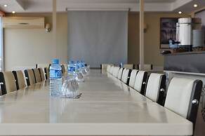 Saray Hotel