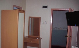 Saray Hotel