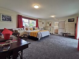 Geyser Lookout BnB