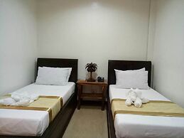 Godo's Hotel and Restaurant
