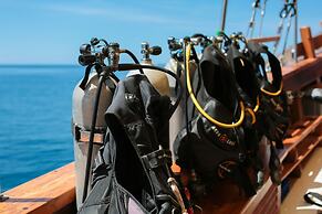 Tanaka Liveaboard