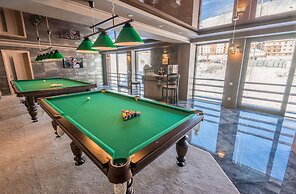 Good Aura Hotel